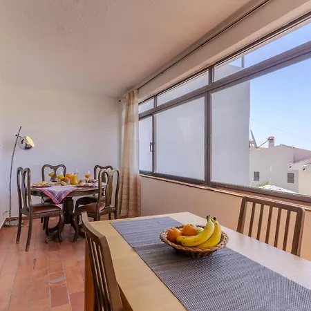 #417 Sunny 2br Retreat Open Views Pateo Vakantiehuis *