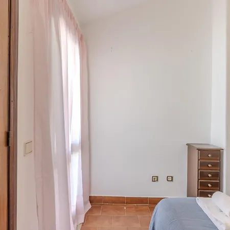 #417 Sunny 2br Retreat Open Views Pateo