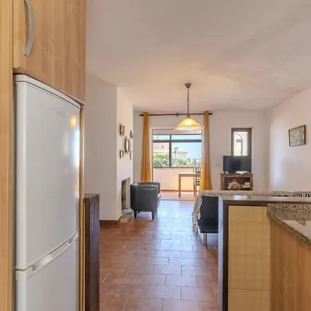 #417 Sunny 2br Retreat Open Views Pateo Vakantiehuis