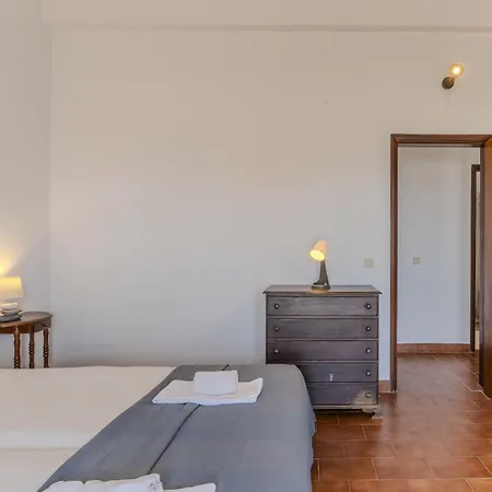 #417 Sunny 2br Retreat Open Views Pateo Vakantiehuis Albufeira