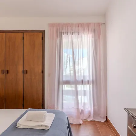 Vakantiehuis #417 Sunny 2br Retreat Open Views Pateo *