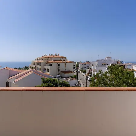 #417 Sunny 2br Retreat Open Views Pateo Vakantiehuis *
